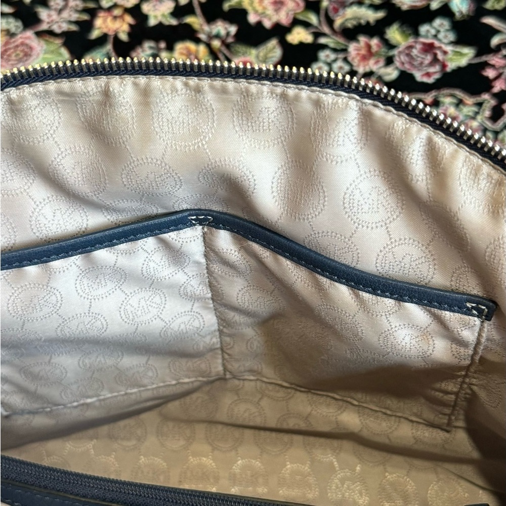 It’s In Good Condition. Rest Everything You Can S… - image 7